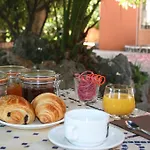 Logis Hotel-restaurant Les Glycines 3* Arles-sur-Tech