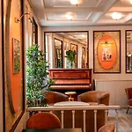 Logis Hotel-restaurant Les Glycines 3* Arles-sur-Tech