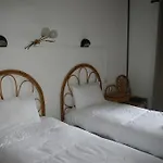 Hotel Logis Hotel-restaurant Les Glycines 3*