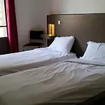 Hotel Logis Hotel-restaurant Les Glycines Arles-sur-Tech