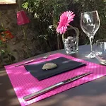 Logis Hotel-restaurant Les Glycines 3* Arles-sur-Tech