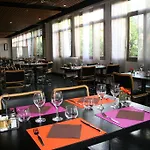 Logis Hotel-restaurant Les Glycines Hotel