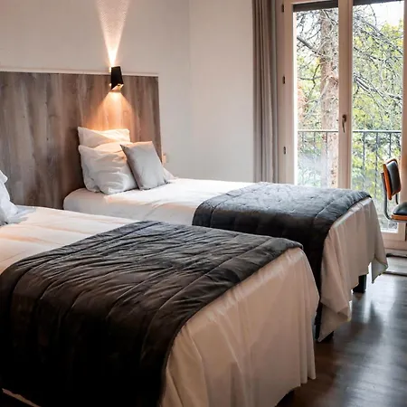 Logis Hotel-restaurant Les Glycines 3*