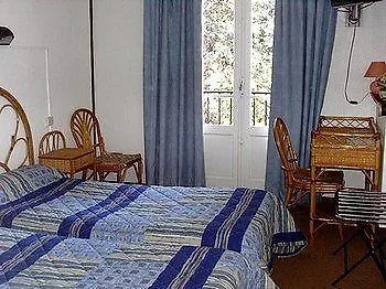 Hotel Logis Hotel-restaurant Les Glycines Arles-sur-Tech