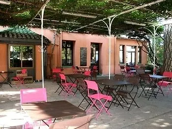 Logis Hotel-restaurant Les Glycines